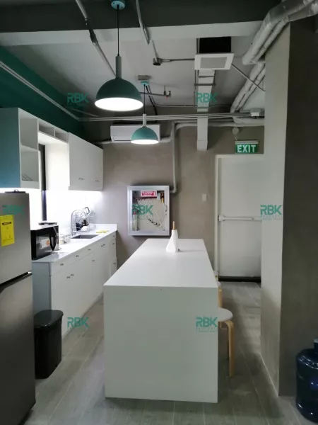 302sqm Office Space for Rent in Legaspi Village, Makati City