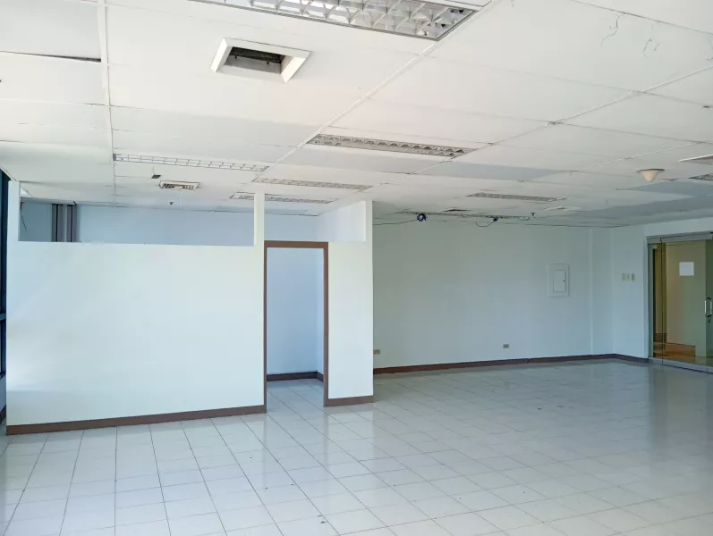 Ideal office space in the heart of Cebu Business Park.