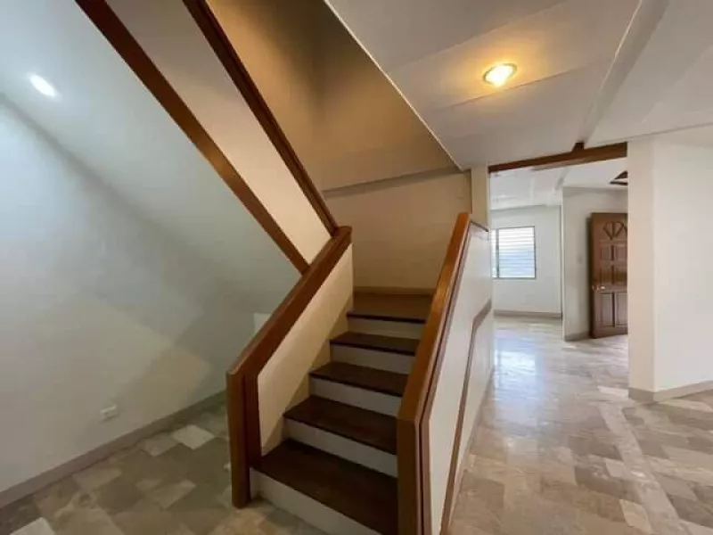 Rosalina Village 3BR Townhouse 180sqm 2-car Banawa