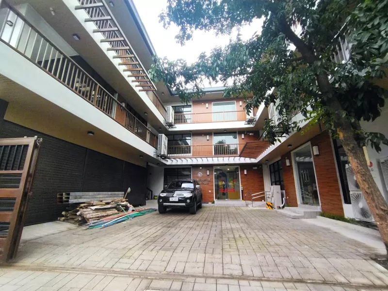 242.28sqm Commercial Ground Floor Office Space For Sale at Parc Royale Pasig