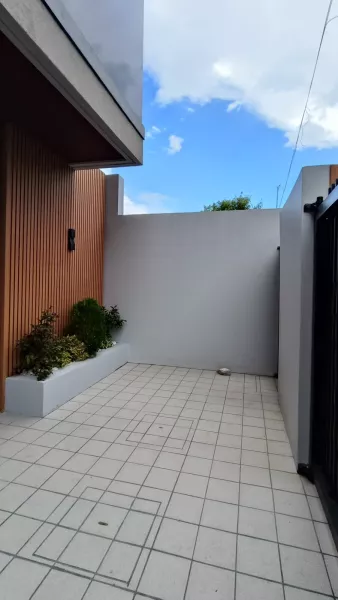 2Car Garage House and Lot for Sale in Pasig 3Storey Elegant-MD