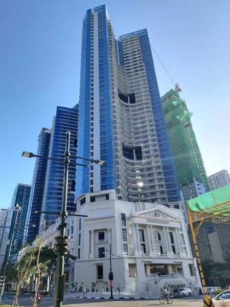 Two Units of Clean Title RFO 2BR FOR SALE at Uptown Parksuites 2 BGC Taguig