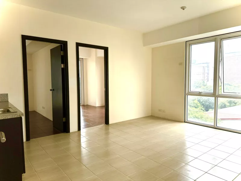 2 Bedroom unit w/ Balcony rent to own in Pasig. RFO located near C5, Pasig & BGC