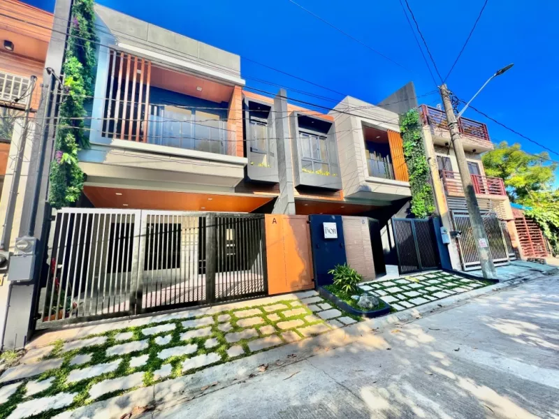 Elegantly Designed Duplex house and lot for sale in BF Resorts Village, Las Piña