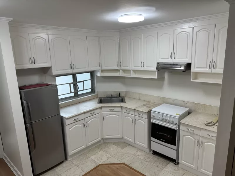 Le Domaine, 2-Bedroom Unit for Lease, Salcedo Village, Makati City