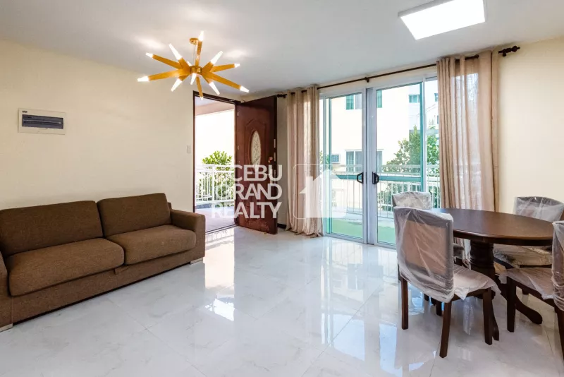 Sleek Condo with Open-Concept Design and Lush Views in Banilad