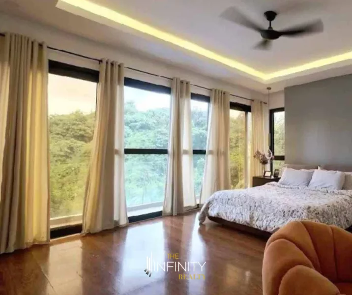 For Sale 6 Bedroom in Kamias, Silang Cavite City