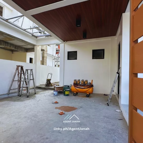 Modern Tropical House & Lot in Antipolo boundary of Cainta, Rizal
