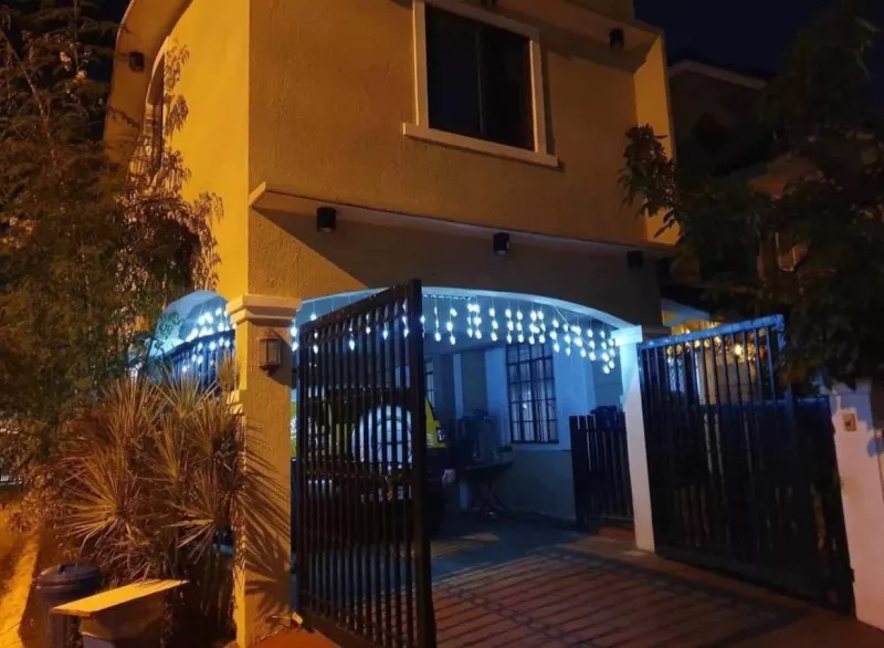 3 Storey House and Lot in Multinational Village for Sale