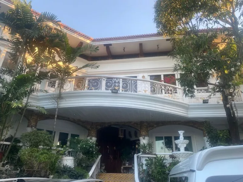 5 Bedroom House and Lot in Ayala Alabang Village, Muntinlupa City