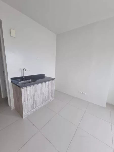 Studio Unit Avila South at Circulo Verde Quezon city