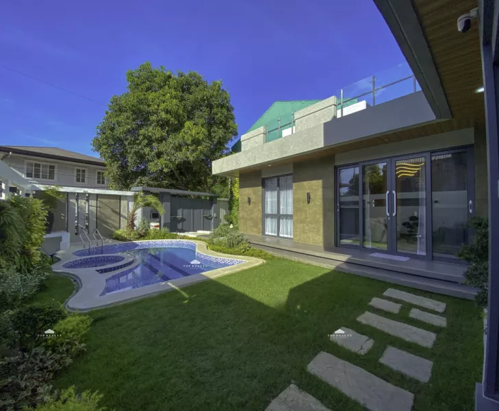 House for Sale, in Cainta Rizal, at Vista Verde Executive Village