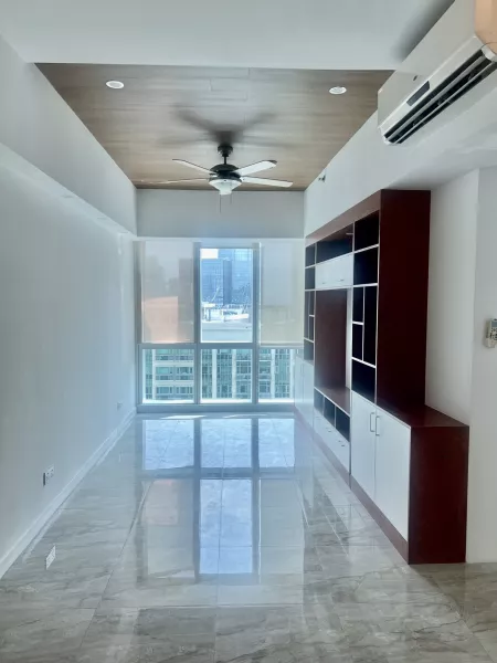 FOR SALE 2 Bedrooms in 8 Forbes Town Road, BGC Taguig