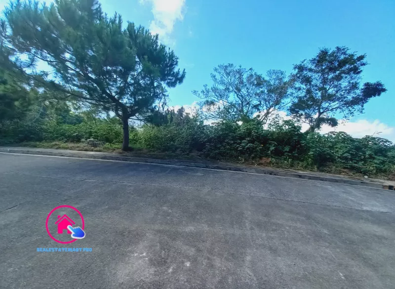 23k/sq.m Residential Lot for Sale at Pinewoods Golf & Country Estate