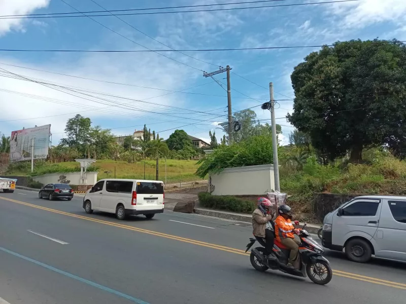 1423 sqm commercial lot for sale along ortigas extension